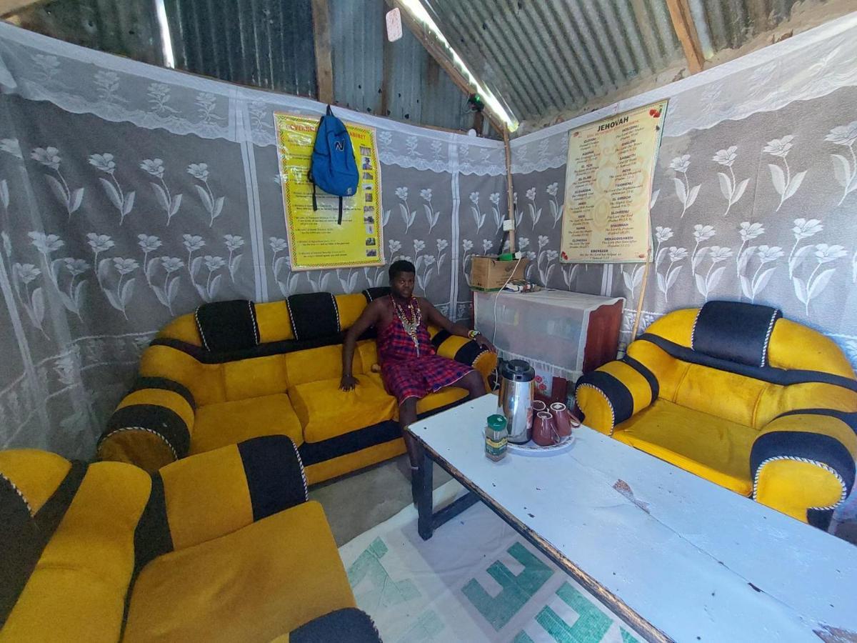 Maasai Homestay Camping Sekenani Eksteriør bilde
